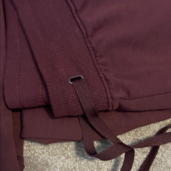 Athletic Works Burgundy Hoodie - Picture 4 of 4